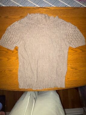 Short Knit Women's Sweater - Light Taupe